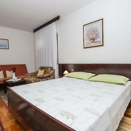Apartmani Janja Poreč Buitenkant foto