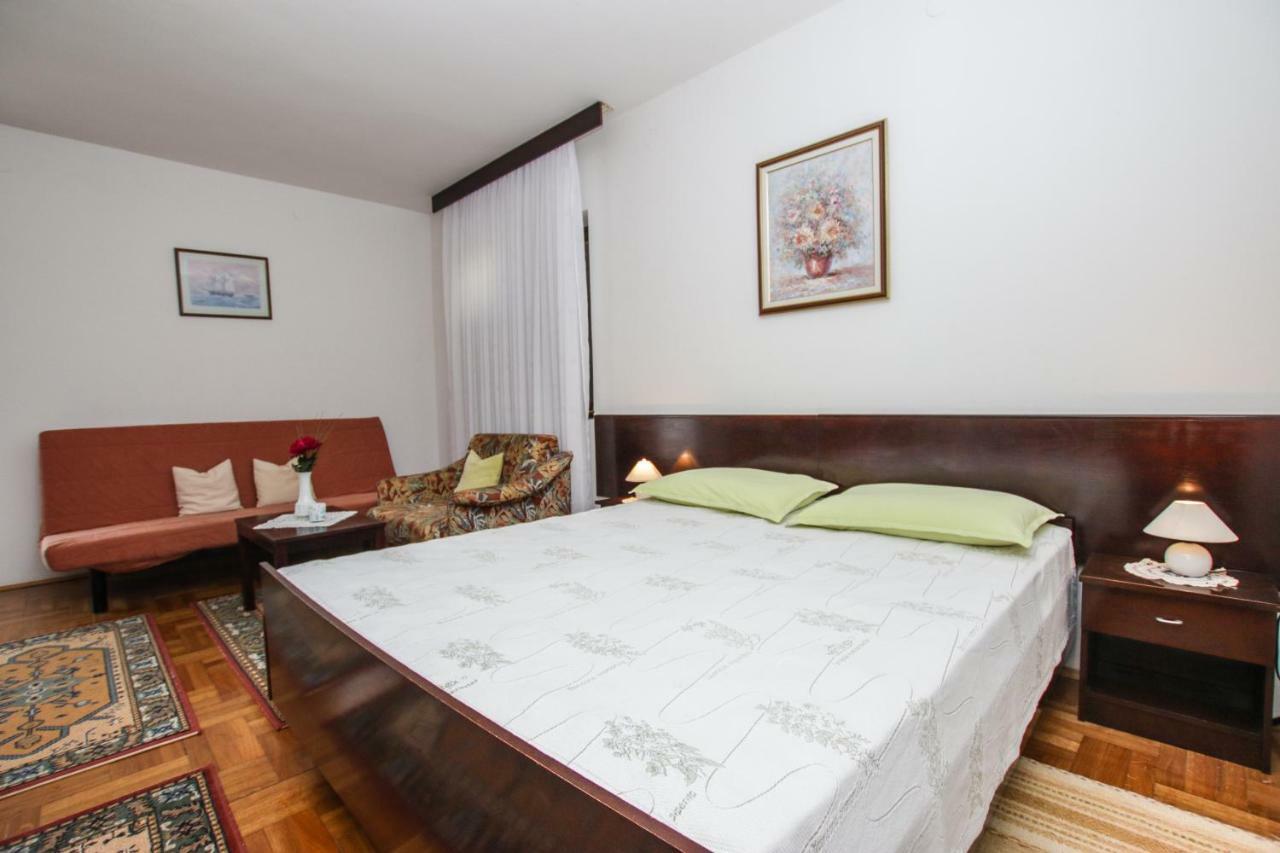 Apartmani Janja Poreč Buitenkant foto